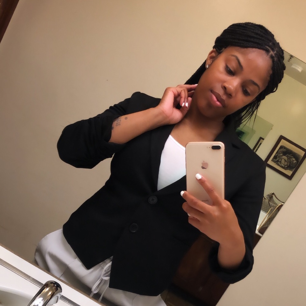 Meet your Posher, Brittany